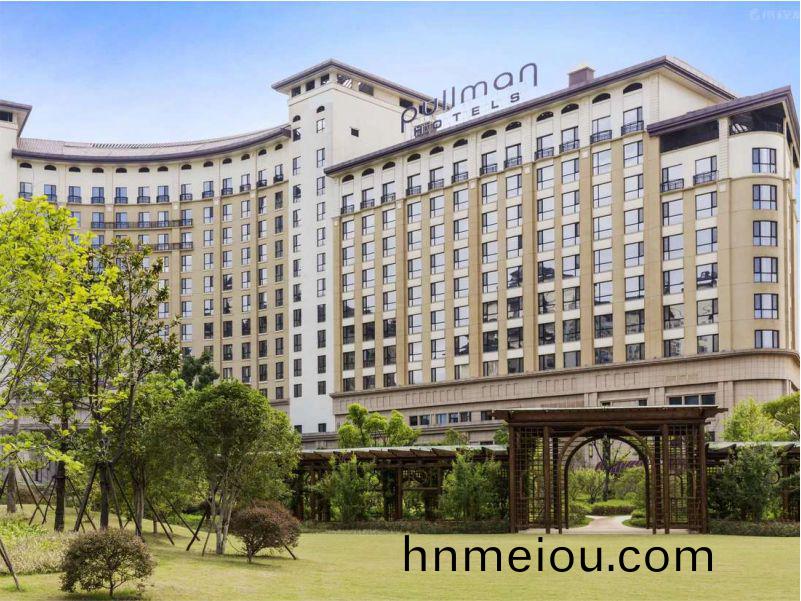 南昌螎創鉑爾曼酒店