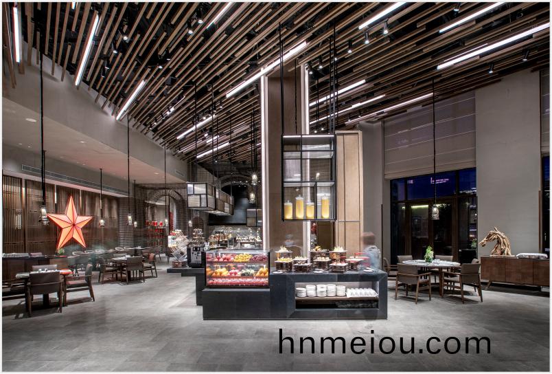 酒(jiu)店大堂傢(jia)具