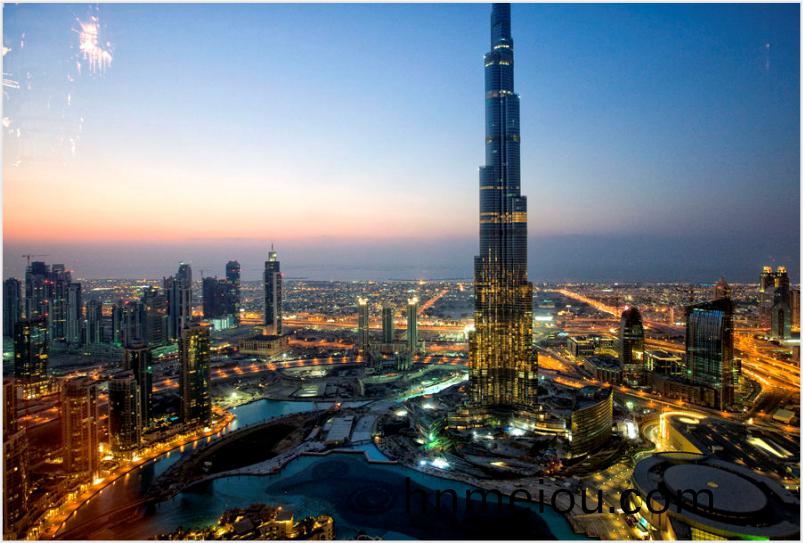 達(da)瑪尅項目定製傢具案例展示