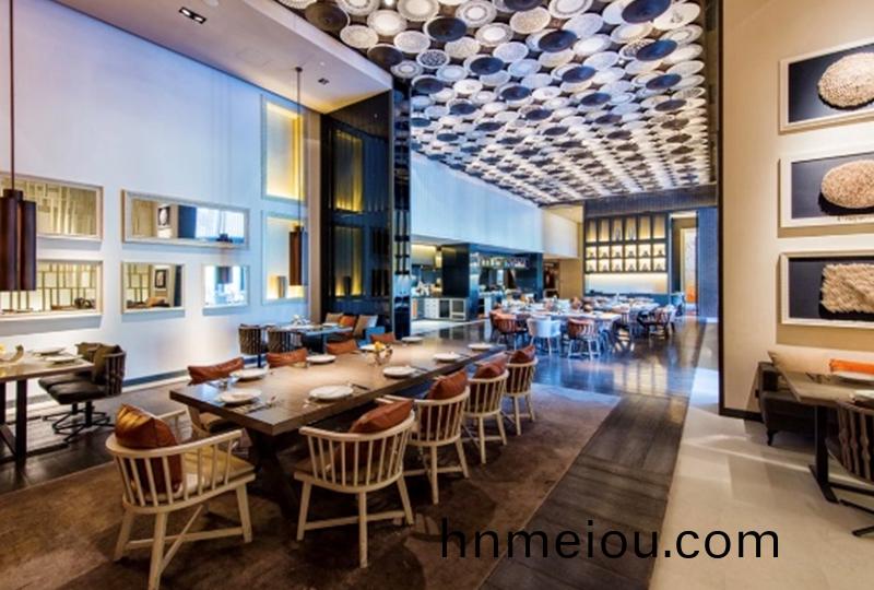 　酒店餐廳傢(jia)具