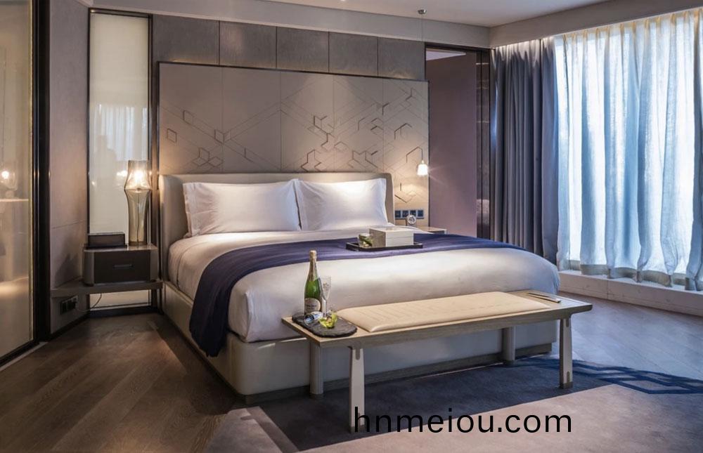 酒(jiu)店客(ke)房傢具