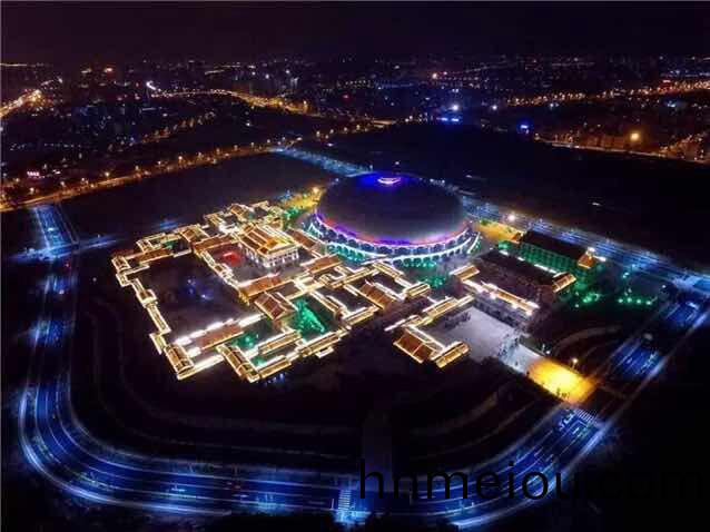 威海華(hua)夏(xia)城，廈門(men)閩南(nan)傳(chuan)奇