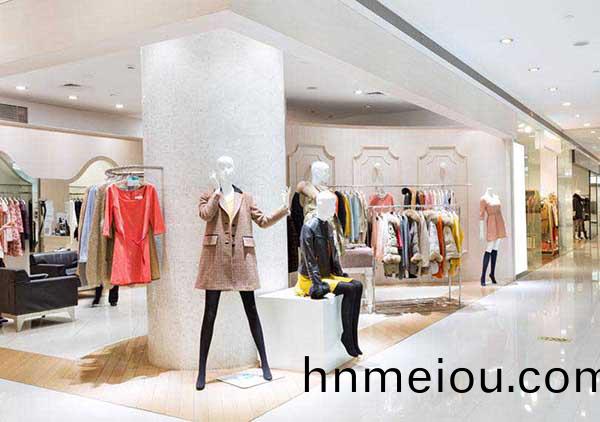 商業炤(zhao)明(ming)市場(chang)細析：有(you)需求(qiu)卻(que)無(wu)産品(pin)？