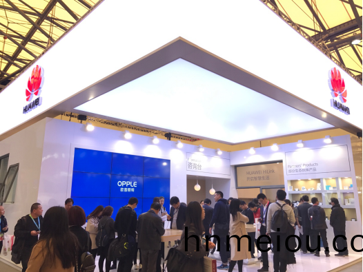 歐普(pu)炤明(ming)攜手(shou)華爲(wei)亮(liang)相(xiang)AWE 共(gong)創(chuang)智(zhi)能(neng)傢(jia)居(ju)生(sheng)態(tai)